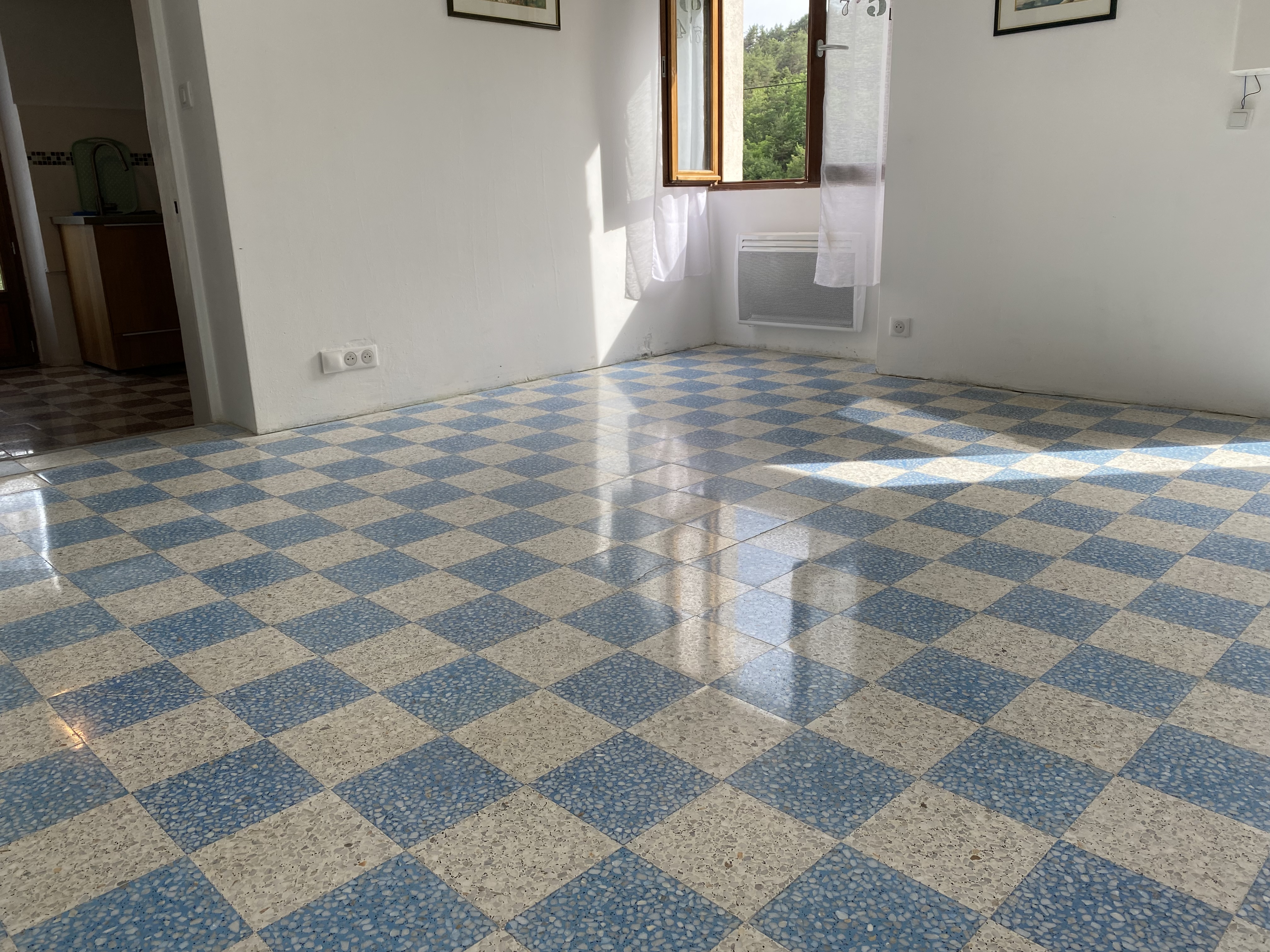 Ponçage du marbre appartement