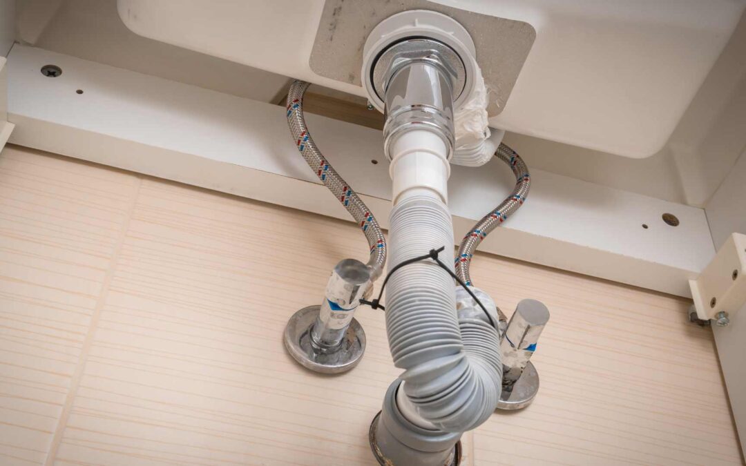 Astuces pour réparer un siphon qui fuit.